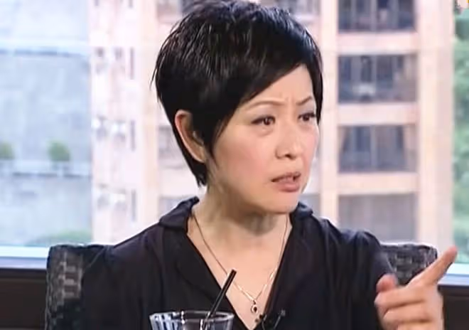 香港知名女星近照變化大！原諒老公剃度出家，轉行賣保險自力更生