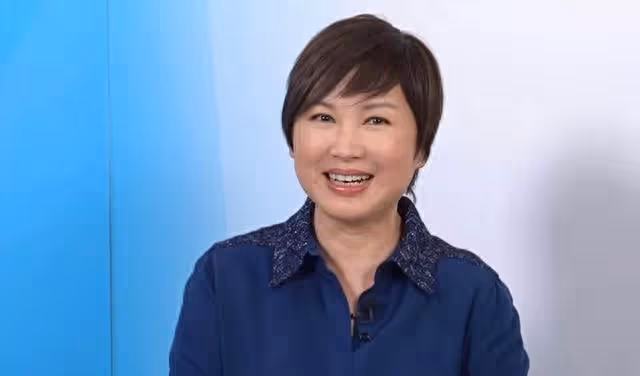 香港知名女星成香薰治療師,參觀公司變大姐大,穩坐C位氣場十足