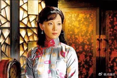 看了陳數18年前的「黃依依」舊照,就會原諒她如今的「矽膠臉」