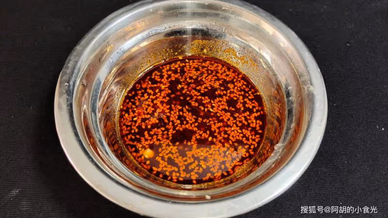 木耳和它天生一對!不愧是「秋季菜中上品」,滋補排毒,拌一拌,好味道自然來