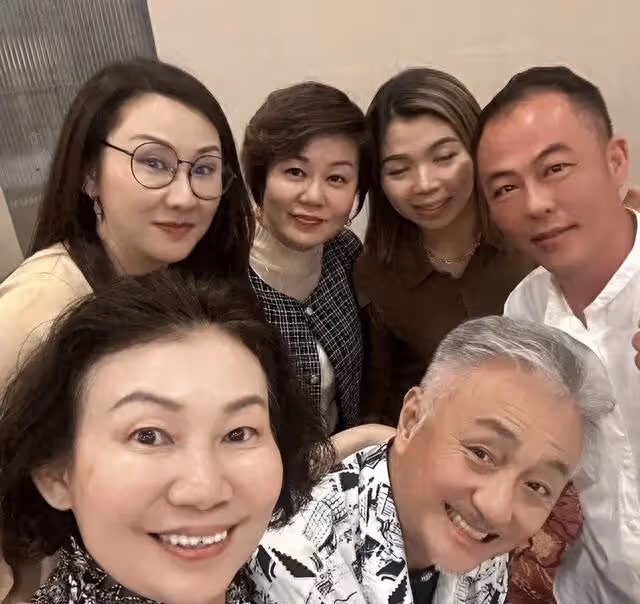 TVB老戲骨喜迎64歲生日!拿督現場送祝福,近年靠反派角色出圈