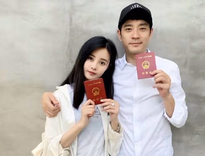 演員李光潔有二胎了！老婆曬大肚照幸福滿滿，夫妻結婚4年太幸福