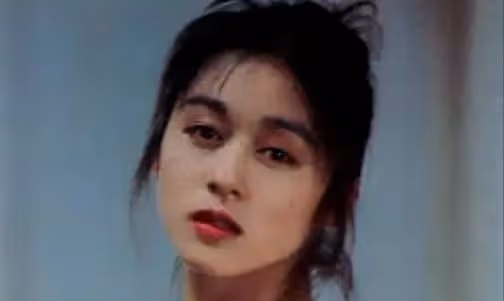 她比葉子楣還大膽,青山知可子為何從日本來到香港發展?