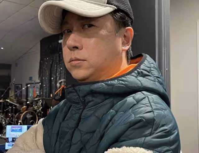 TVB前知名男星入院切除口水腺瘤，經歷8小時大手術，妻子患癌離世