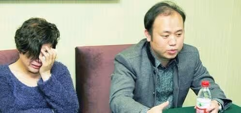 他是瞎子,賣檳榔成富豪,妻子沒生兒子,去世後家人爭10億財產