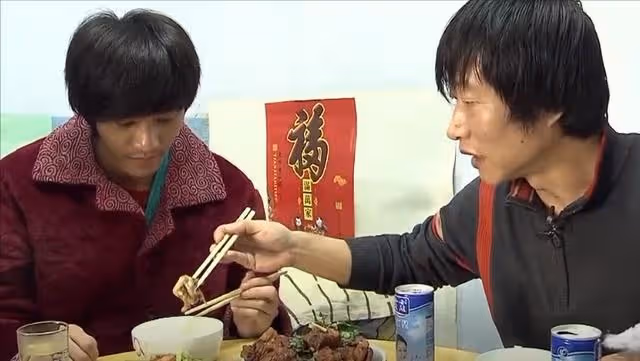 2015年吉林父親每天暴走20公里，走爛30雙襪子，為救兒子狂瘦50斤