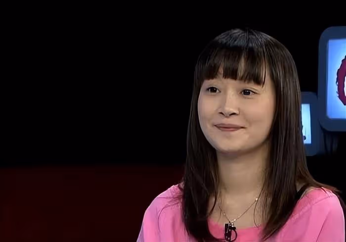 那英緊急取消出演!捲入李玟風波遭甄妮點名批評,已淪為資本商