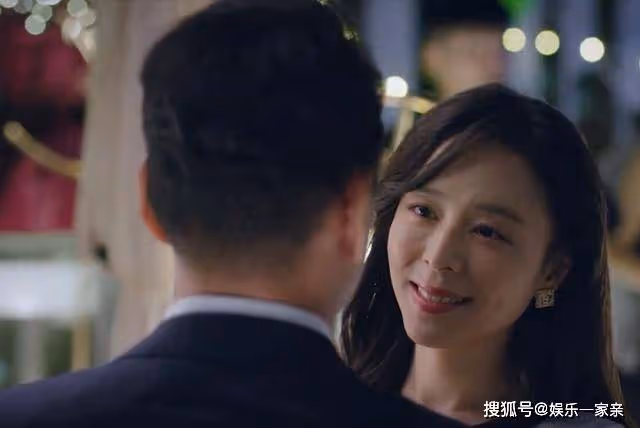 《她的城》謝長江出軌了嗎?姜楠是怎樣的一個人?