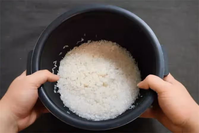 蒸米飯水和米的比例是多少?掌握這兩點,讓你蒸出香噴噴的米飯