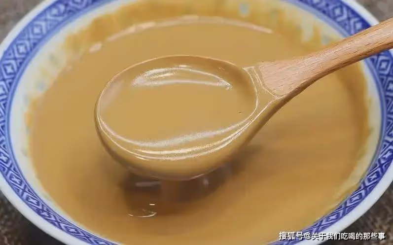 調芝麻醬,用水用油都錯了,20年麻辣燙老闆教你一招,蘸啥都噴香