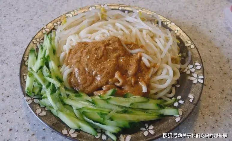 調芝麻醬,用水用油都錯了,20年麻辣燙老闆教你一招,蘸啥都噴香