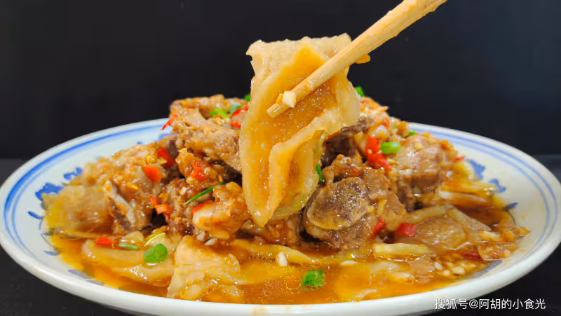入秋後,這菜值得囤,曬乾後美味翻倍!配排骨一蒸,有口感、有滋味、更有營養