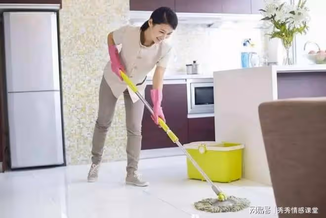 故事:婆婆帶全家來過壽,兒子:我媳婦回娘家了,沒人伺候你們
