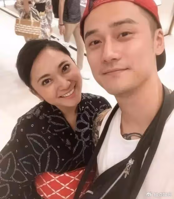 31歲蔣勁夫近況曝光:白天撿破爛,晚上送外賣,為何走到這一步?