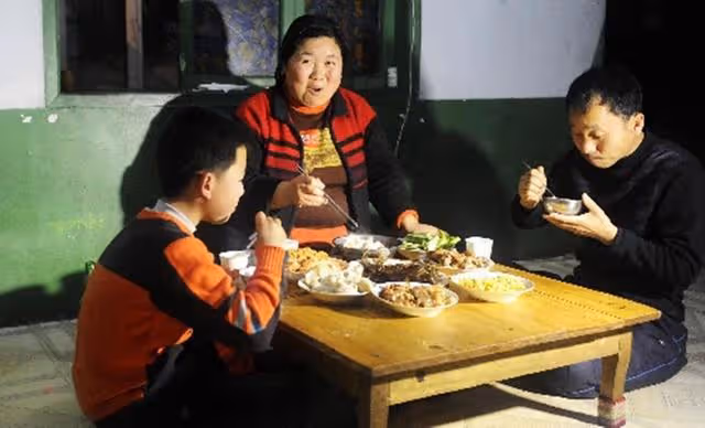 2006年北京硫酸案：兒子被殺，母親被當眾羞辱，最後潑硫酸復仇