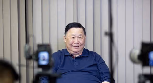 又走一個!TVB老戲骨效力公司44年離巢,曾多次飾演「周伯通」