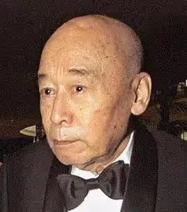於文鳳登記結婚,65歲老公出身銀行世家,網友:比周星馳好多了