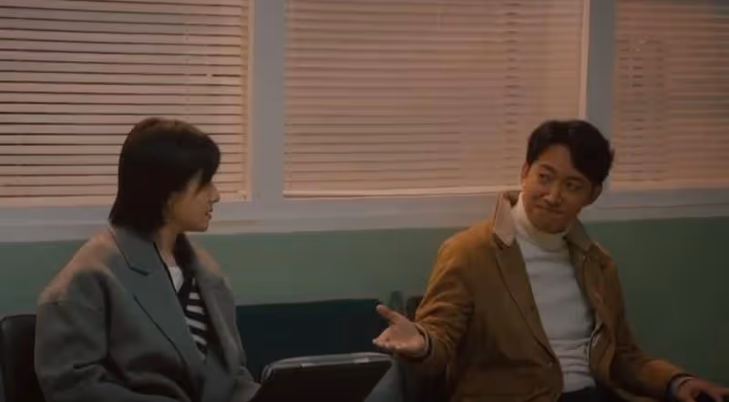 一路朝陽:李慕嘉逼婚黎光,竟當場被甩10萬分手費
