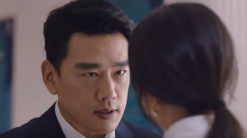 她的城:謝長江私生子上門要家產,艾英氣到昏厥,李英男直呼是你