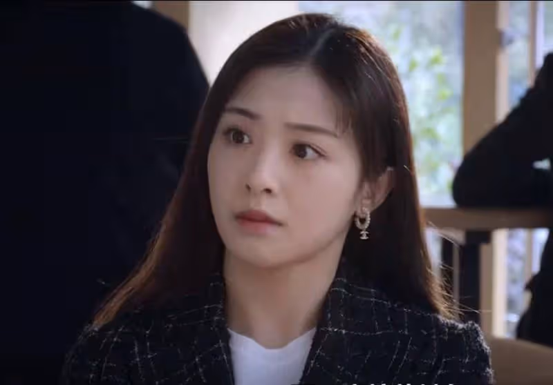她的城:謝長江私生子上門要家產,艾英氣到昏厥,李英男直呼是你