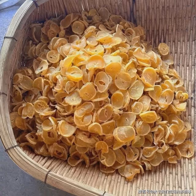 入秋後,抓緊把這4種蔬菜曬成干,好吃耐存儲,冬天燉肉吃太香了