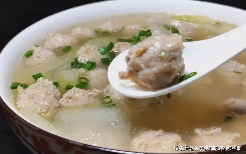 秋季易上火,貼秋膘少吃牛羊肉,常吃這4肉,滋陰潤燥,安穩過秋