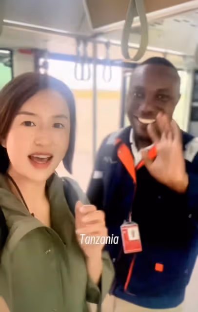 8月24日,央視知名主持人張蕾自己曝出一個令人意想不到的消息!