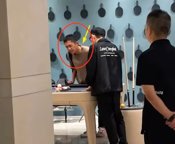 曝梁朝偉出軌風波後返日,買兒童用品被拍忙戴口罩,董潔多次赴日
