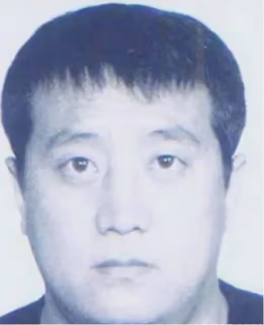 23年前被人捅8刀，請私人偵探跨越9省歷時9年，花230萬緝兇復仇