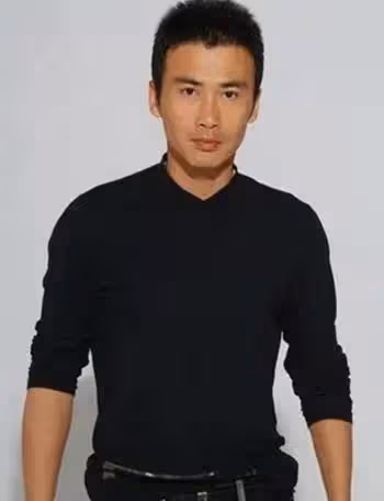 爆料!曝柳雲龍已離婚,婚內出軌合伙人,兩人甚至偷生下私生女兒