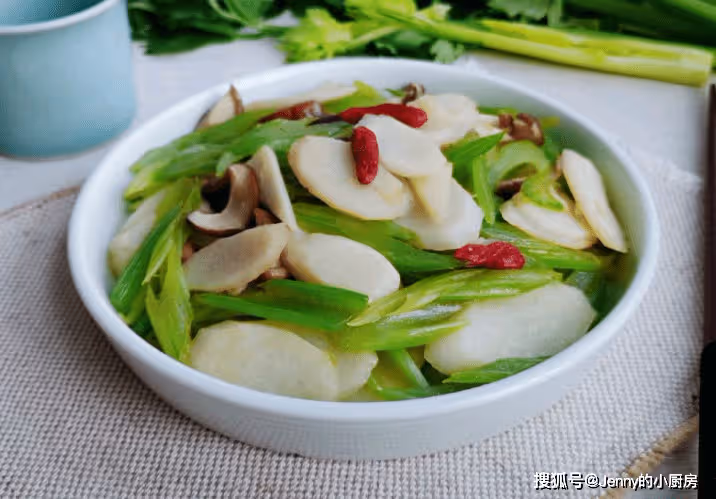 「秋吃鹼,火氣減」,秋天常吃這5道鹼性菜,潤燥去火,身體好