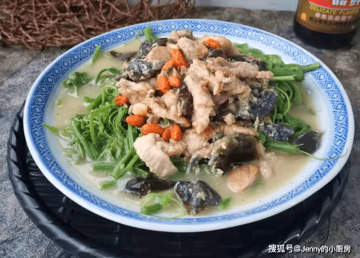 「秋吃鹼,火氣減」,秋天常吃這5道鹼性菜,潤燥去火,身體好