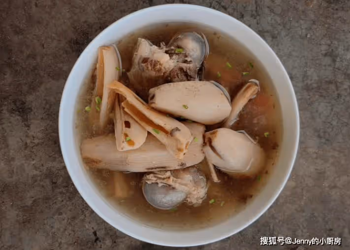 每天一碗湯，身體更健康！推薦5道營養湯，鮮美好喝，清熱潤燥