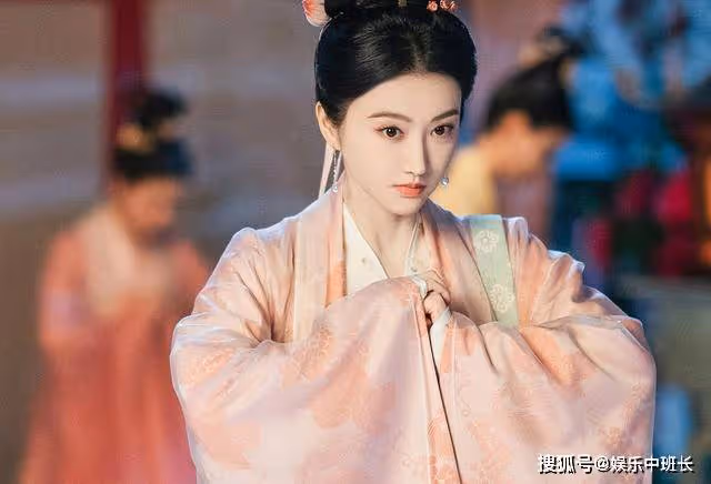 《灼灼風流》把連娶18房的父親當救贖，灼華寫實了古代女子的卑微