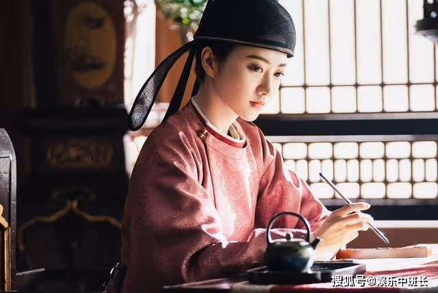 《灼灼風流》把連娶18房的父親當救贖，灼華寫實了古代女子的卑微