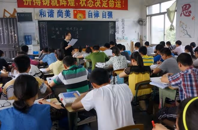 2019年趙思琦為捐髓救母,甘願放棄高考,直言:媽媽生命只有一次