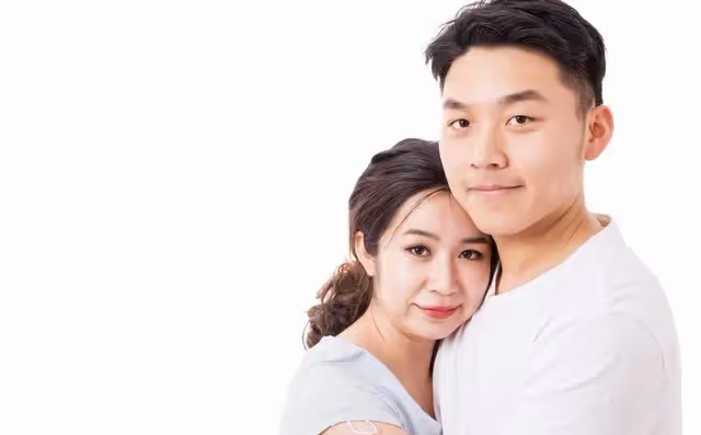 岳父進城看病,問我借10萬塊,妻子得知後要和我離婚:人性太複雜