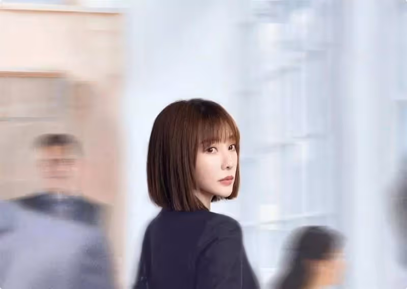 陳曉又一新劇首播將至，四位美女藝人助陣，這收視穩穩的了
