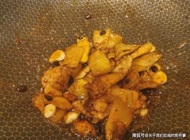 經典下飯菜之辣椒炒肉,葷素搭配,營養又解饞,3碗米飯不夠吃