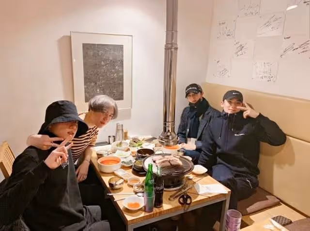 防彈柾國+車銀優+珉奎「點酒被懷疑未成年」遭查身份證!私密出遊行程曝,這舉動超寵