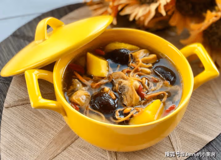 秋天要忌嘴,少吃油炸,多吃這「5白」,潤肺降燥不上火,別做錯