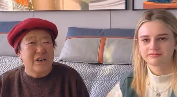 回顧:東北網紅娶小9歲俄羅斯美女,婚禮現場,陸毅夫婦傾情獻唱