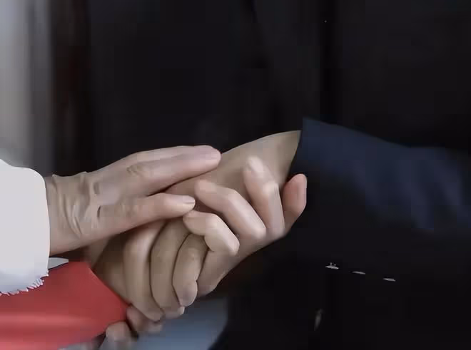 雲南59歲老婦將情人藏在閣樓24年,2011年才被發現,背後故事感人