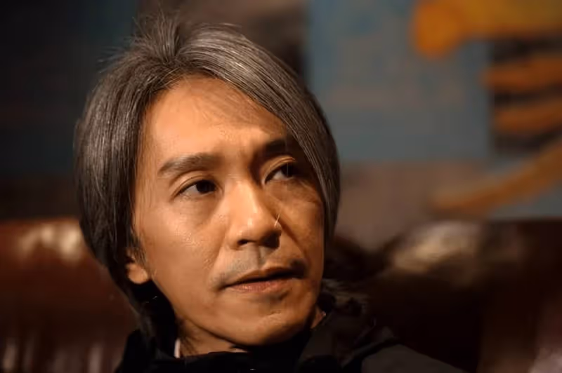 周星馳一手把他捧紅!有著5000萬身價的他,如今卻只聽命於星爺