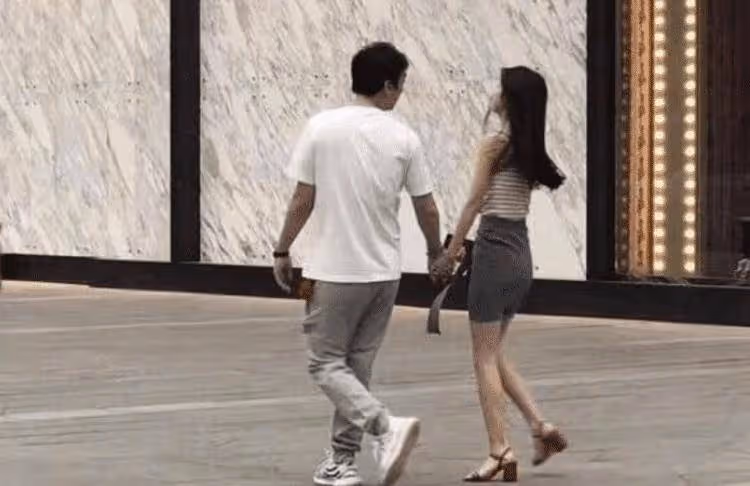 豆得兒一個被王思聰愛過的女人,現在怎麼樣了