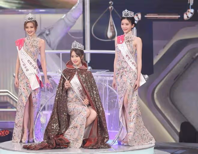 恭喜!21歲佳麗奪《2023港姐競選》冠軍! 王怡然、王敏慈分獲亞季