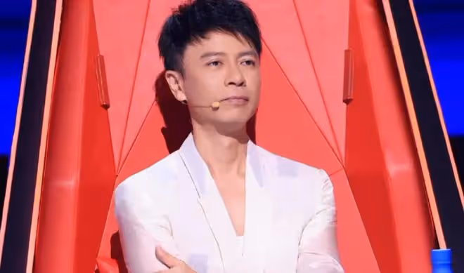 曝李玟摔倒畫面泄露,李榮浩無動於衷原因疑曝光,更多細節被扒出