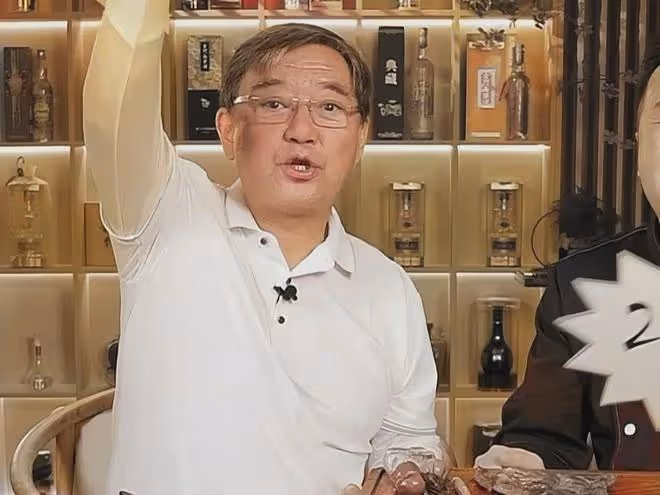 好多明星都在直播帶貨,應該是太賺錢了!