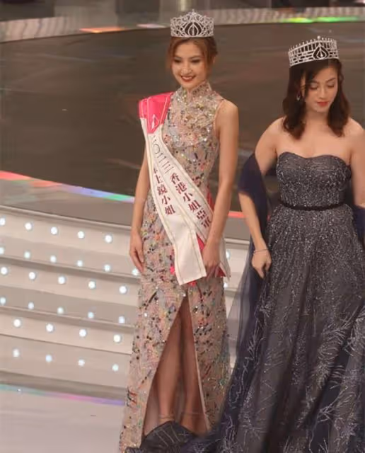 2023港姐三甲出爐!冠軍是非多,亞軍是江蘇美女,季軍是中戲學生