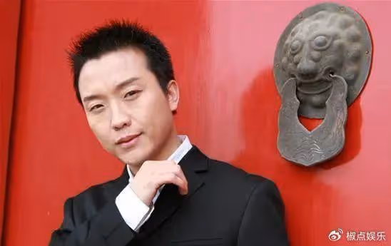 李玉剛跌落神壇?梅葆玖至死都不原諒,他們到底發生了啥?